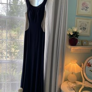 Nice dress worn once at a wedding